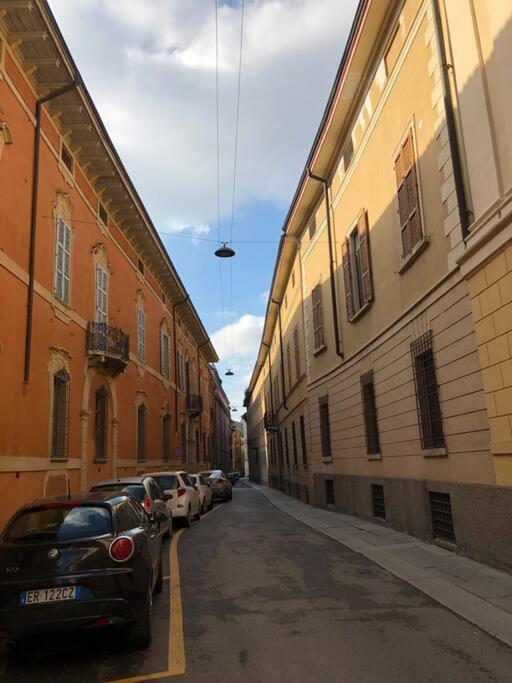 Loft Teatro Politeama - Intero Appartamento In Centro Storico Con Vista Cremona Exterior photo